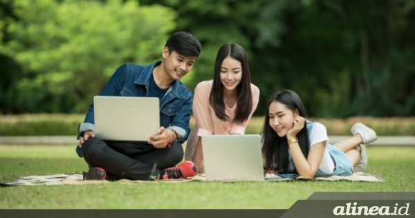 Kisah mereka yang memilih studi ke luar negeri