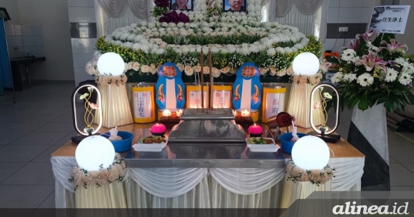 Bagaimana ceritanya orangtua menggelar ‘pernikahan hantu’ untuk anak mereka